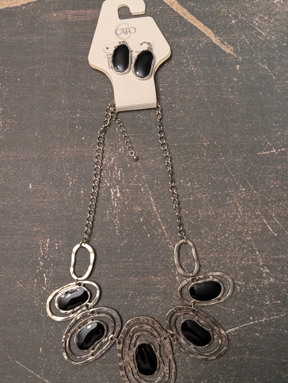 Cato Black Cabochon Silver-Tone Statement Necklace with Drop Earrings